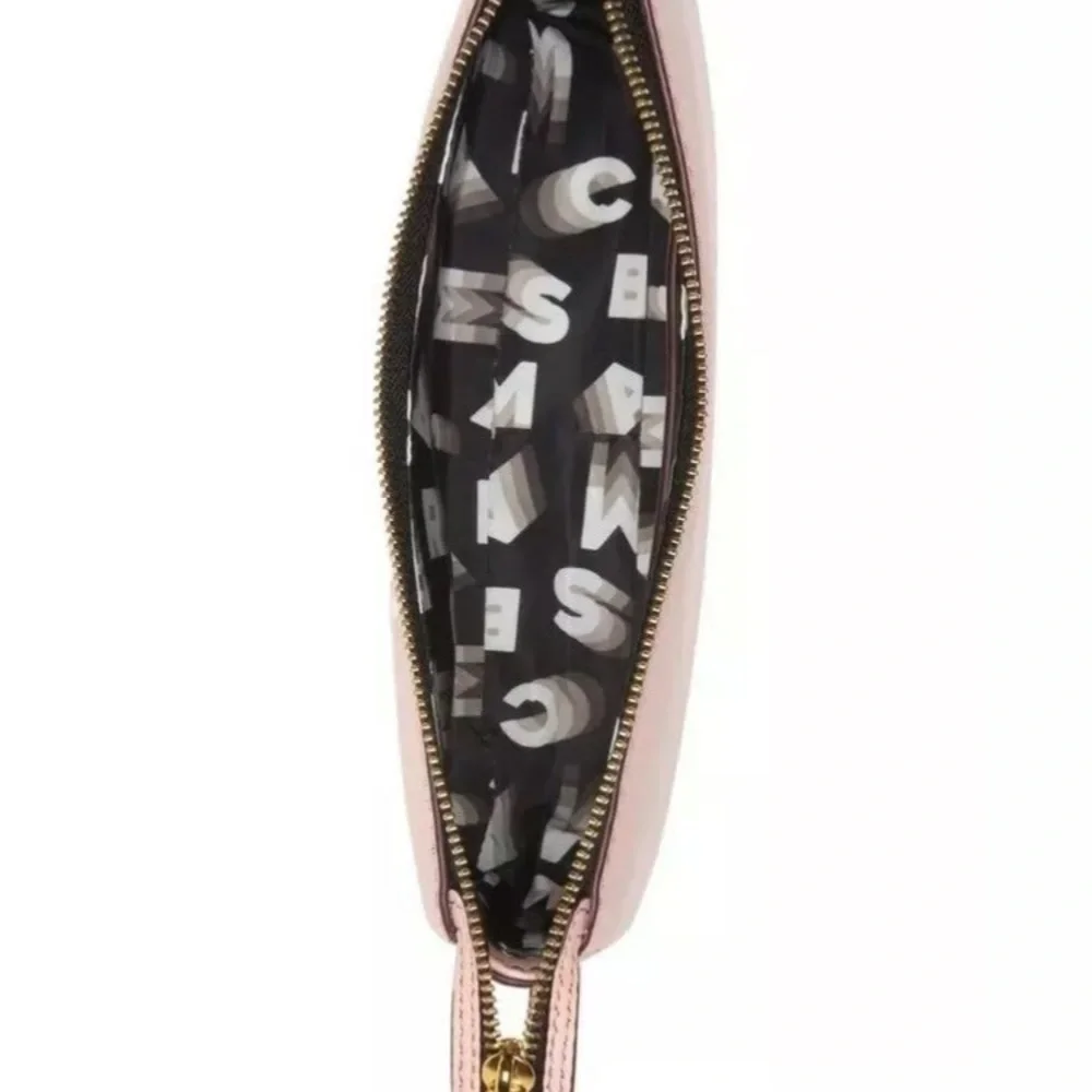 Marc Jacobs authentic new